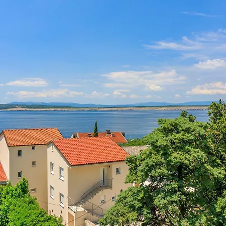 Lauschiges Nur 300 Meter Zum Mit Meerblick, Parkplatz, Grillplatz Apartamento Dramalj